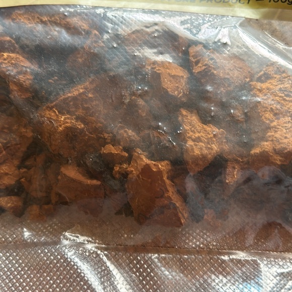 Vacuum Sealed Organic CHAGA cubes pieces - Picture 4 of 4